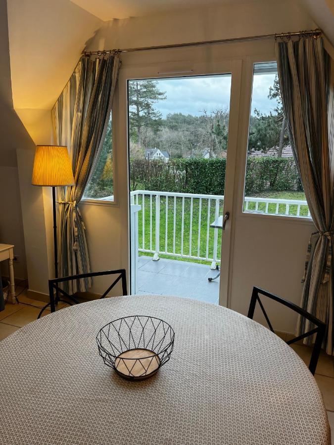 11 Les Pins Penches Apartment นูฟ์ชาเทล-อาร์เดอโลต์ ภายนอก รูปภาพ