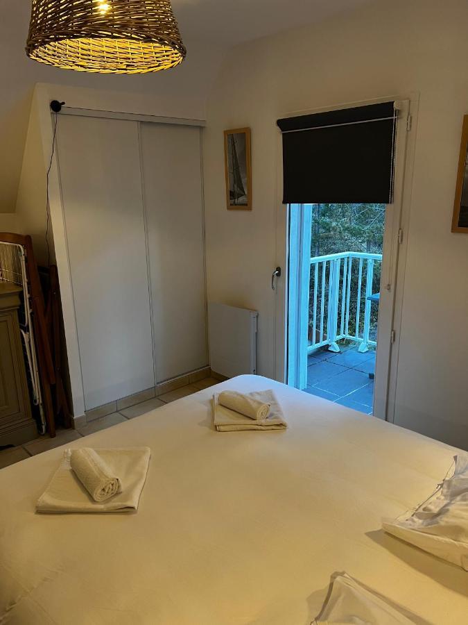 11 Les Pins Penches Apartment นูฟ์ชาเทล-อาร์เดอโลต์ ภายนอก รูปภาพ