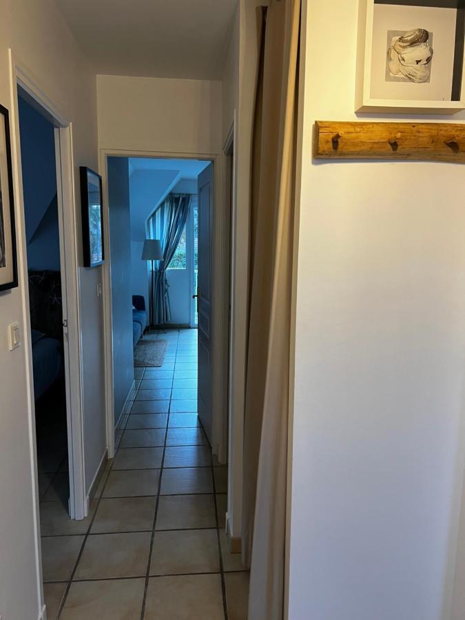 11 Les Pins Penches Apartment นูฟ์ชาเทล-อาร์เดอโลต์ ภายนอก รูปภาพ